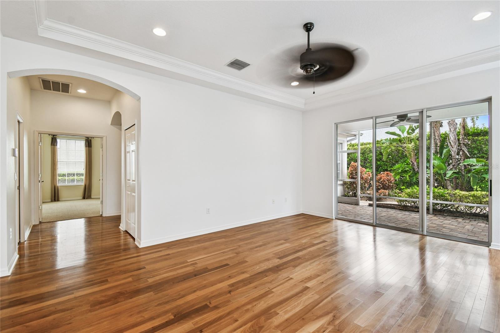WATERCHASE - Residential
