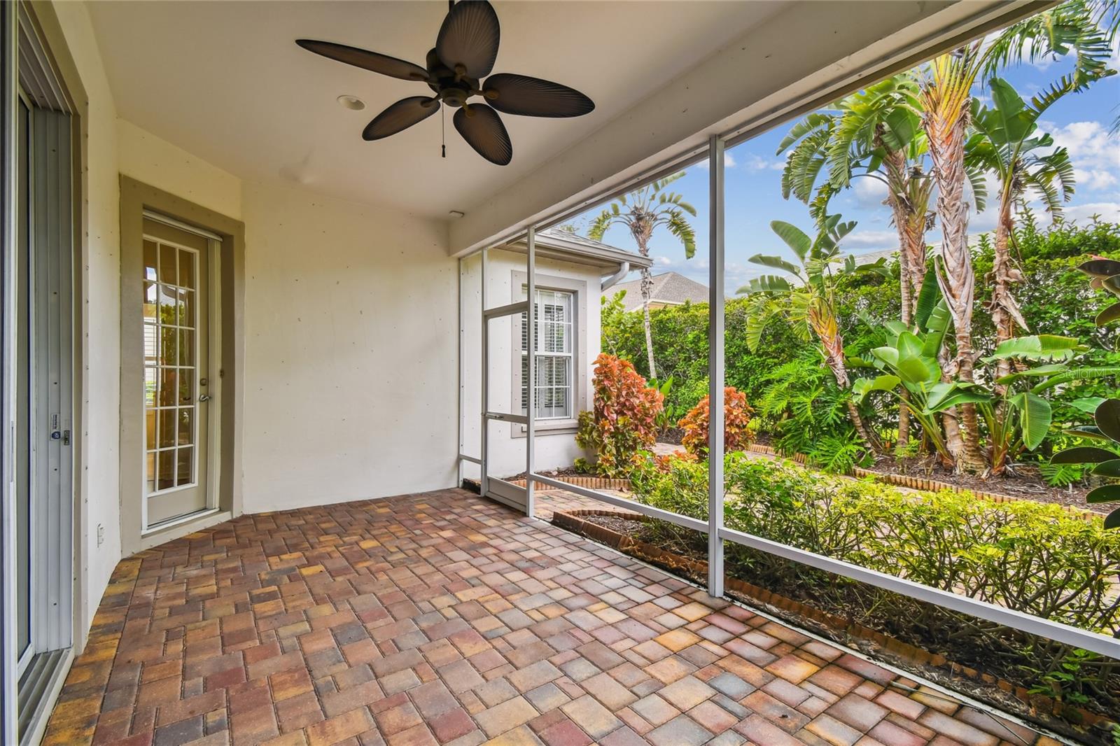 WATERCHASE - Residential