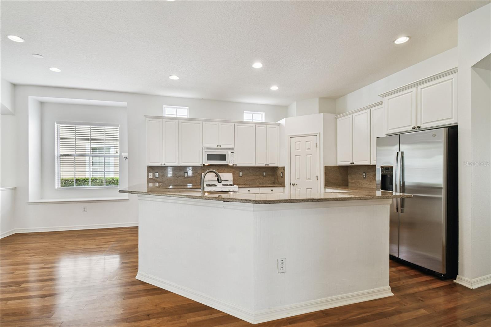 WATERCHASE - Residential