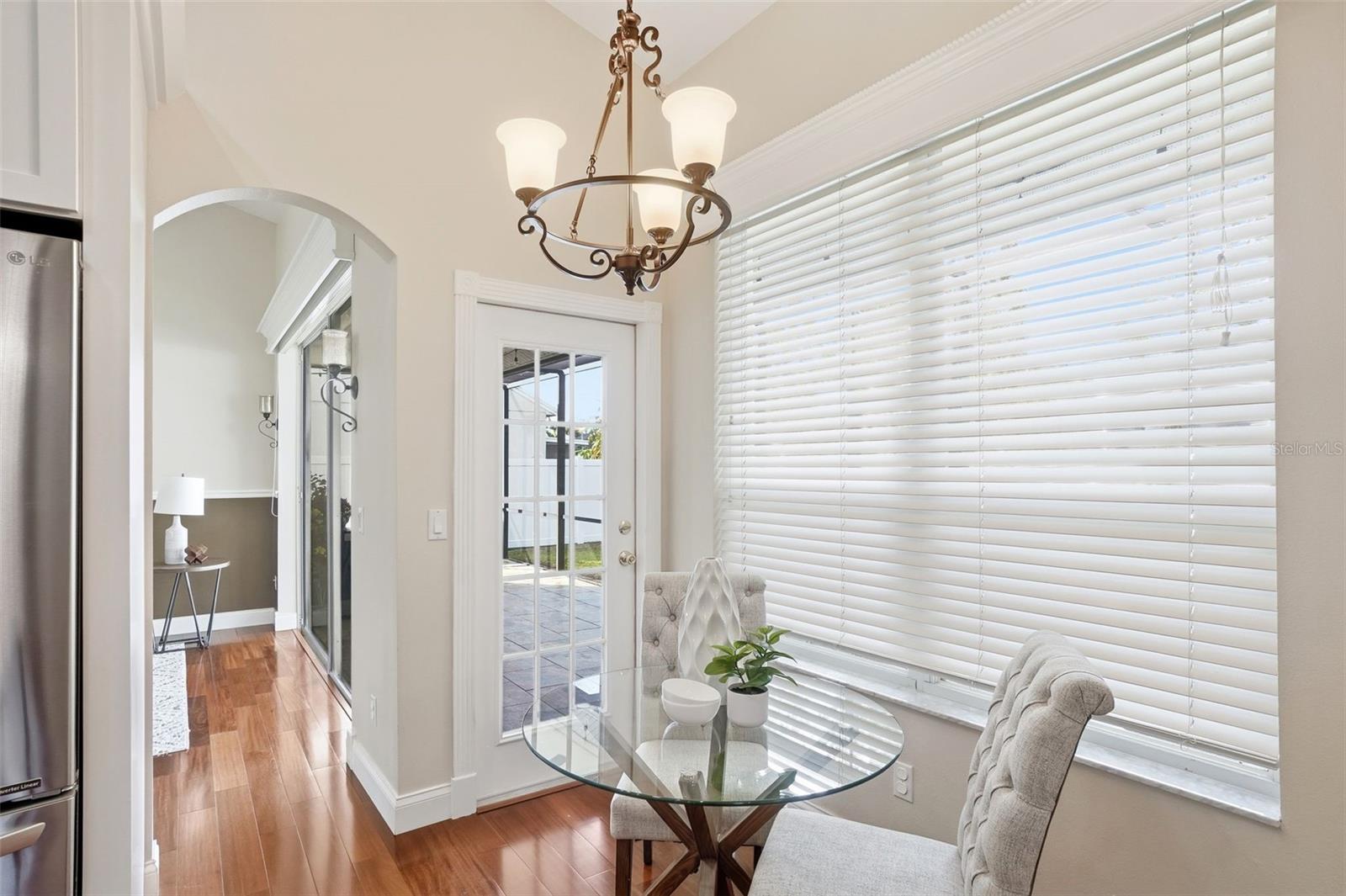 UNIVERSITY ESTATES - Residential