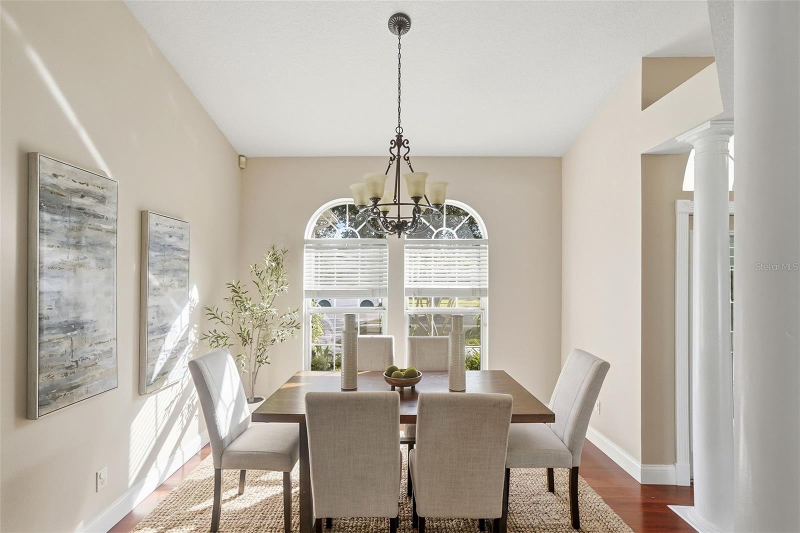 UNIVERSITY ESTATES - Residential