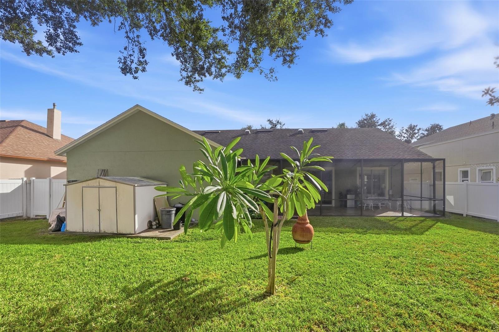 UNIVERSITY ESTATES - Residential