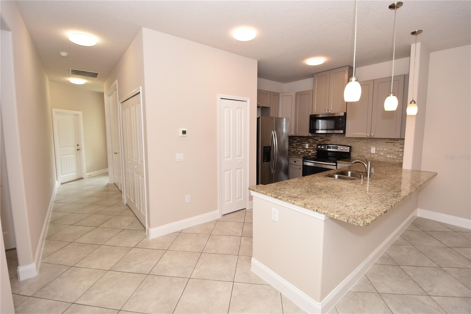 SEMINOLE WOODS - Residential Lease
