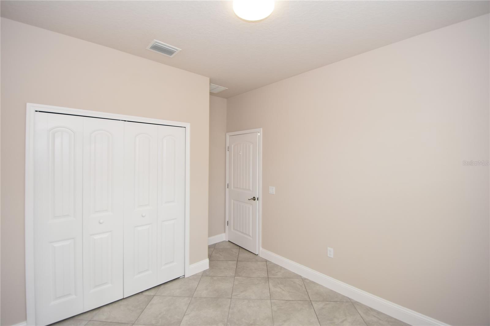 SEMINOLE WOODS - Residential Lease