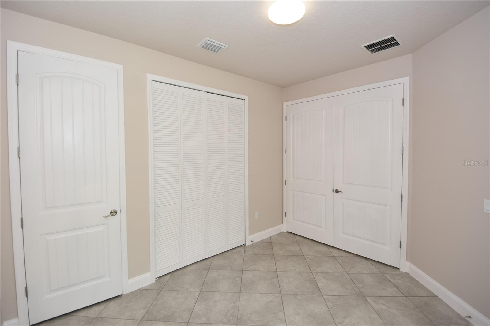 SEMINOLE WOODS - Residential Lease