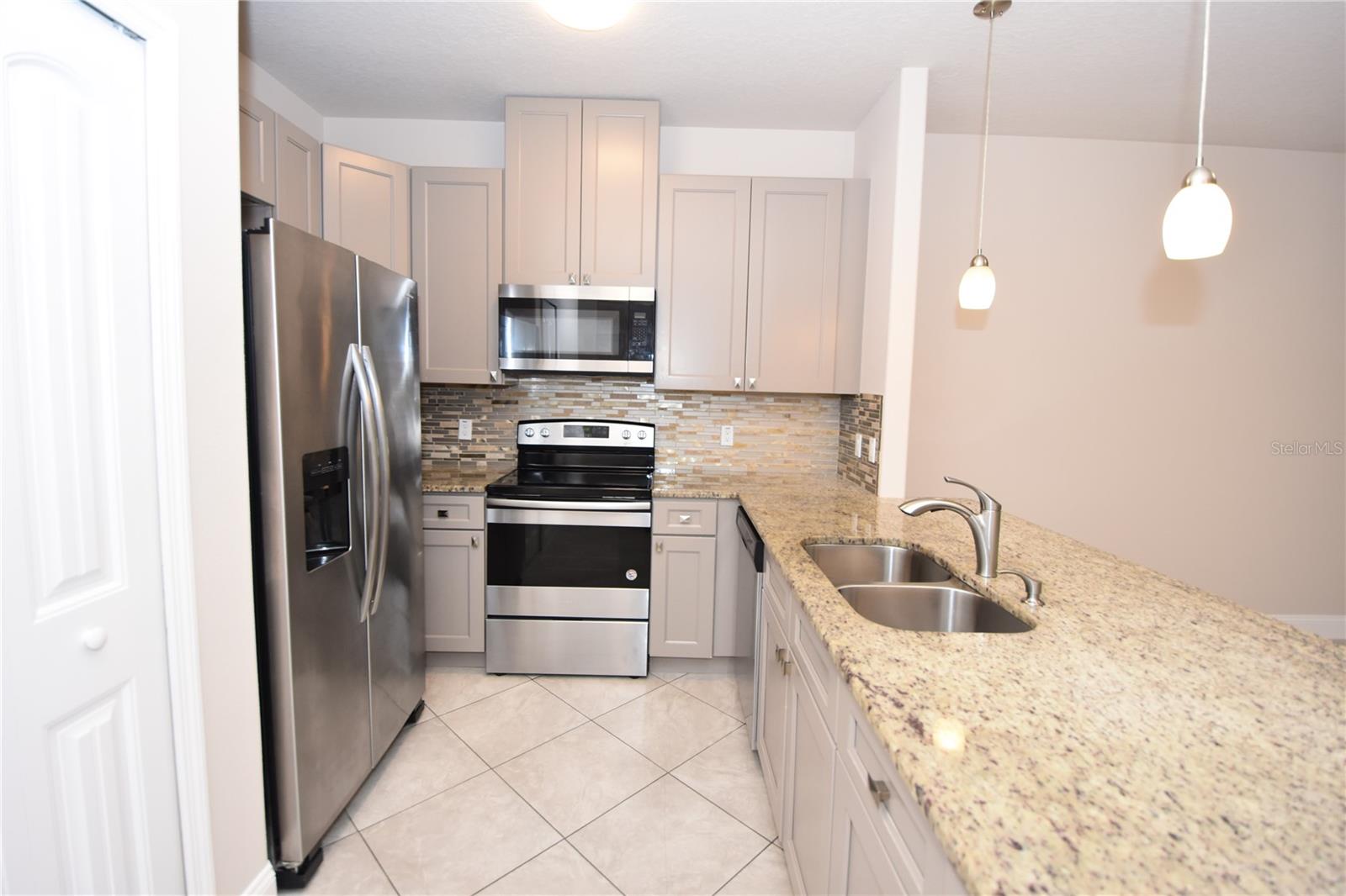 SEMINOLE WOODS - Residential Lease