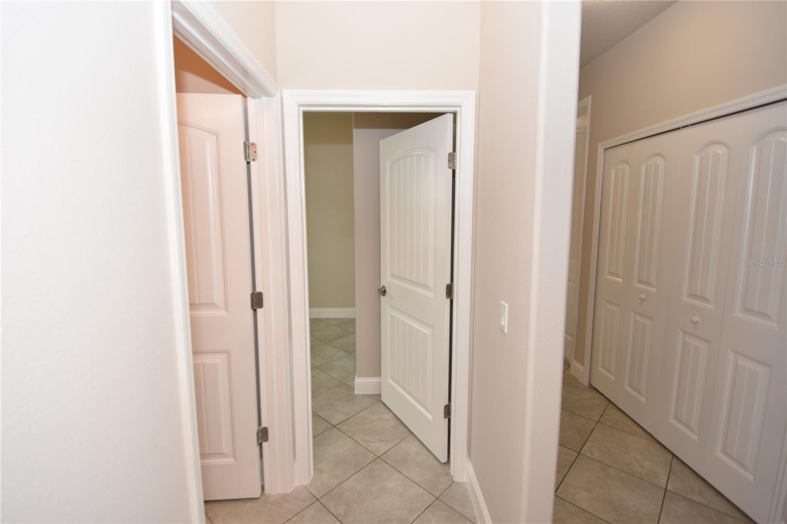 SEMINOLE WOODS - Residential Lease