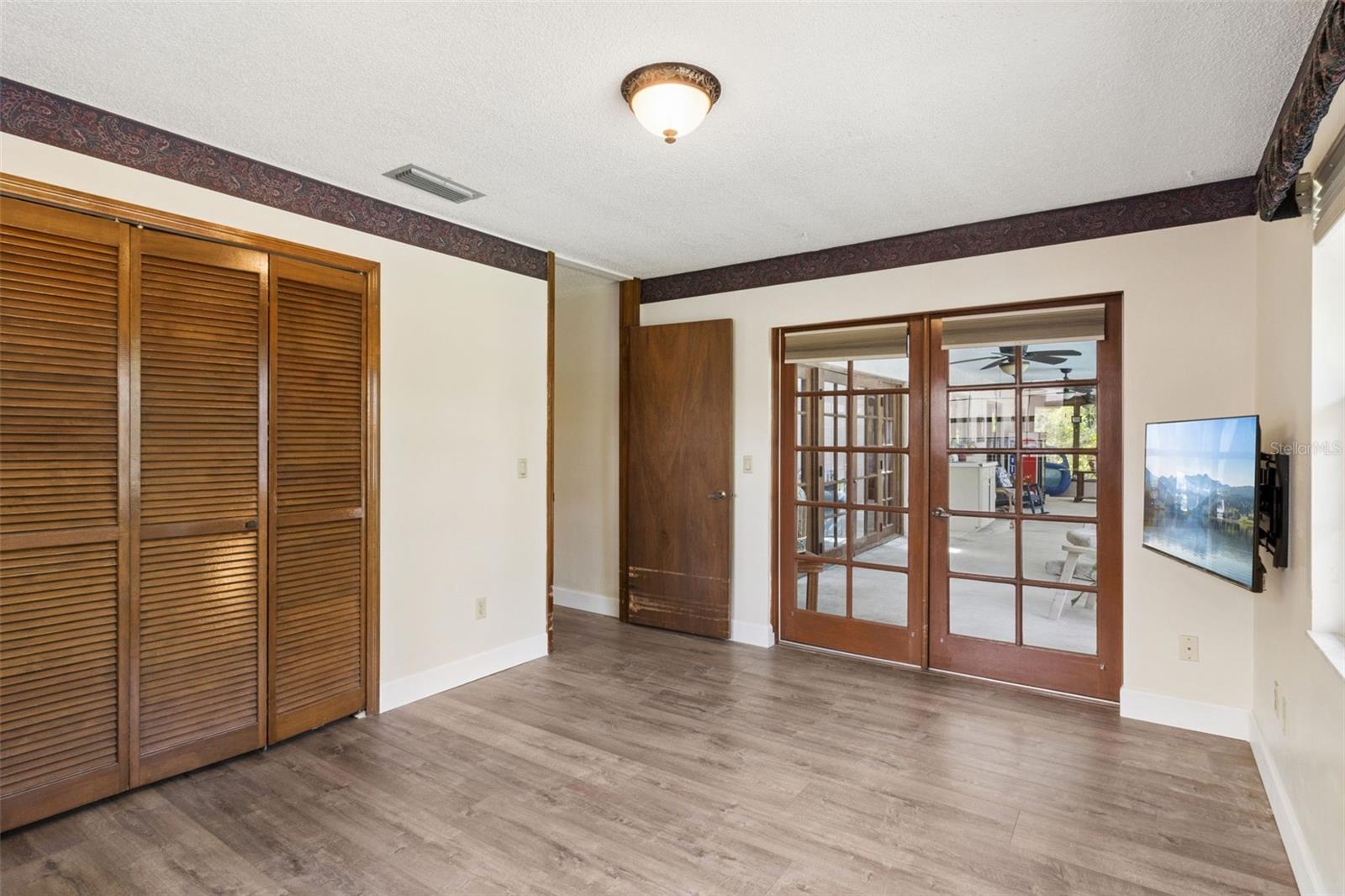 GATLIN WOODS - Residential