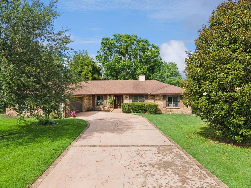 Located in the highly sought-after Lake Gatlin Woods community, this beautiful 4-bedroom, 2.5-bath LAKEFRONT POOL home offers privacy, tranquility, and stunning views on one of the most peaceful lakes in the Conway CHAIN OF LAKES Tucked within a small, well-kept neighborhood, this property provides a rare “off the beaten path” feel while remaining just minutes from Downtown Orlando, major highways, toll roads, Orlando Health, and Orlando International Airport.

Situated on a large lakefront lot, the property features a covered DOCK and BOAT LIFT, as well as a SCREENED-IN POOL area perfect for relaxing or entertaining while enjoying waterfront views. Located on private Lake Gatlin, the only private lake in the Conway Chain of Lakes. Enjoy the perfect balance of privacy, convenience, and Florida lakefront living in one of Orlando’s premier residential lake communities. As a favorite local paradise, it is surrounded by homes, docks, and several small parks, with close proximity to the city skyline and is vastly popular for boating, jet-skiing, swimming, paddle tours, and fishing for large-mouth bass.

ROOF 2020; A/C 2020; WATER HEATER 2019.