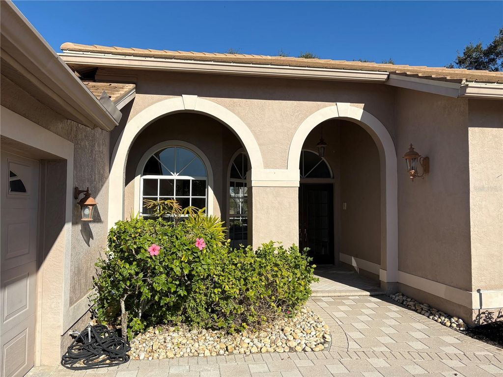 Photo of 5205 Far Oak Circle, Sarasota, FL 34238 (MLS # A4682161)