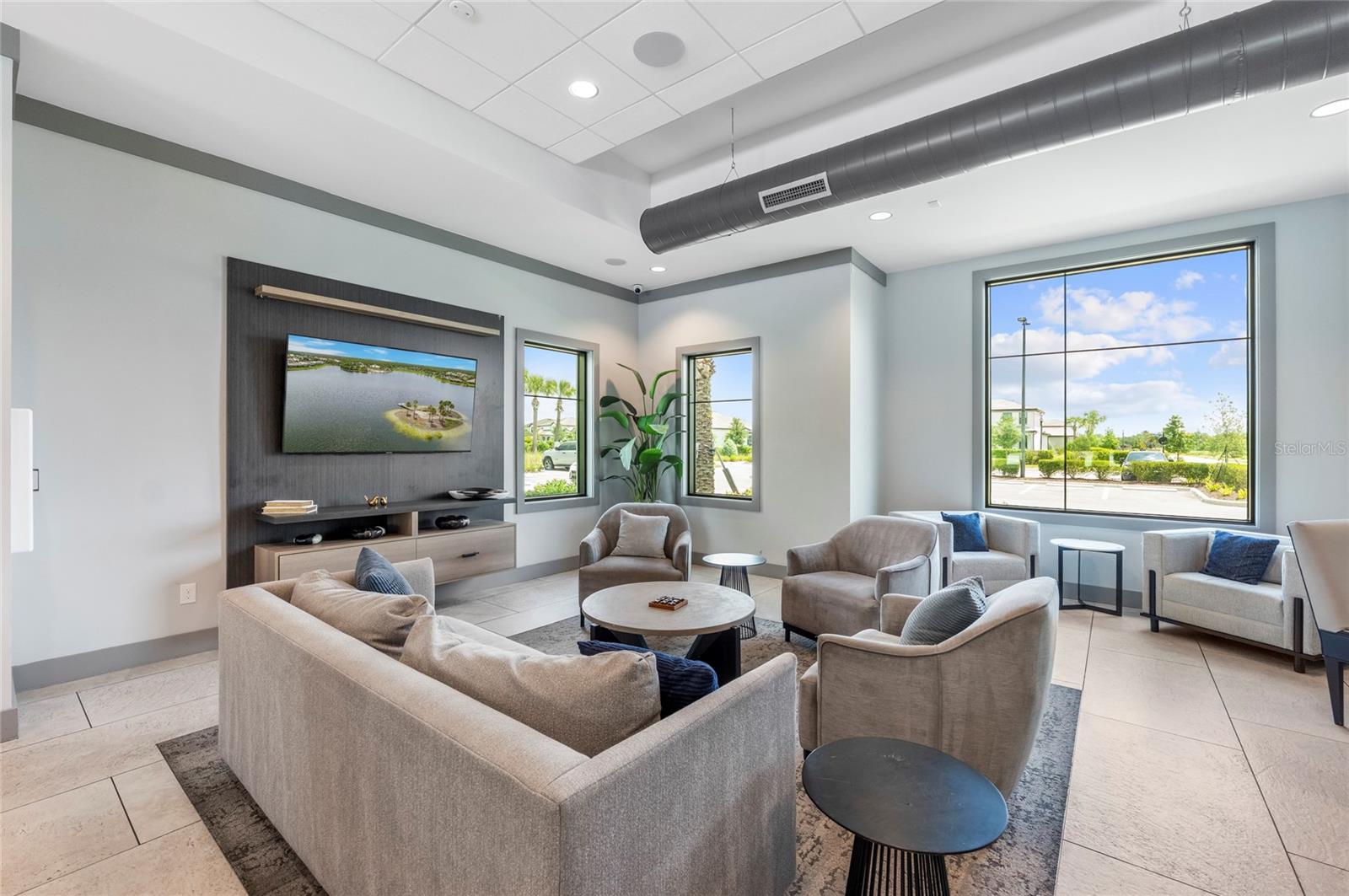 SAPPHIRE POINT PH IIIB - Residential