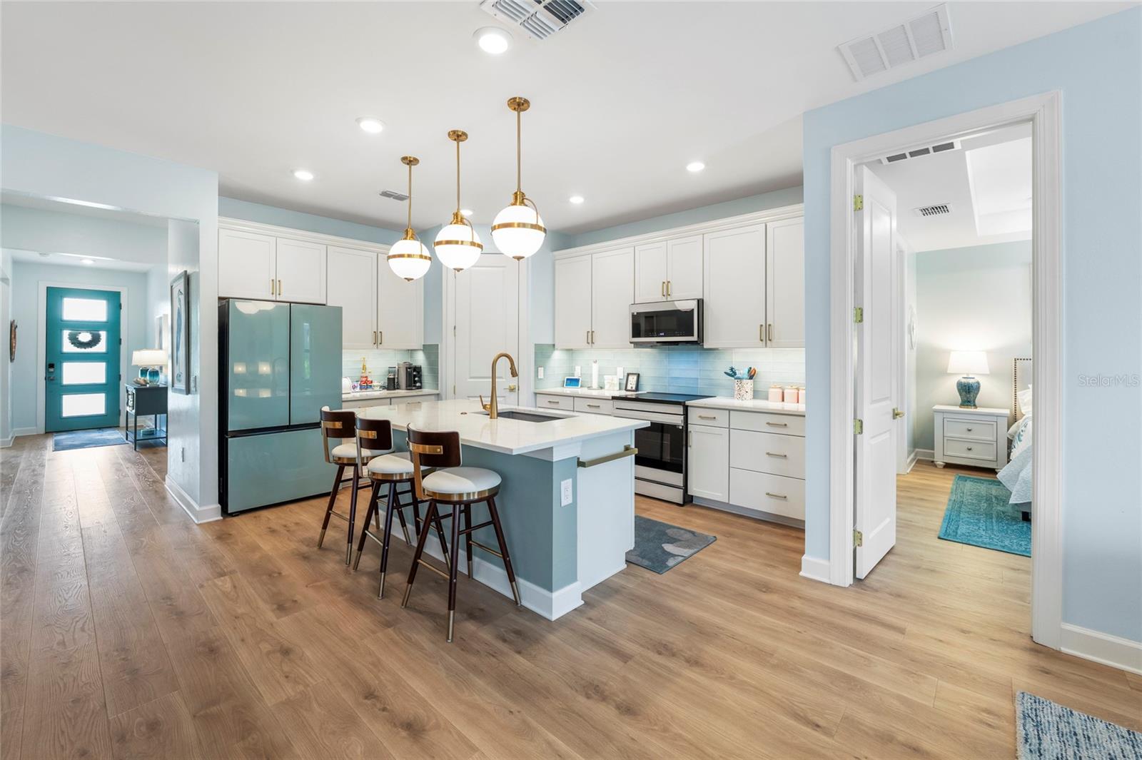 SAPPHIRE POINT PH IIIB - Residential