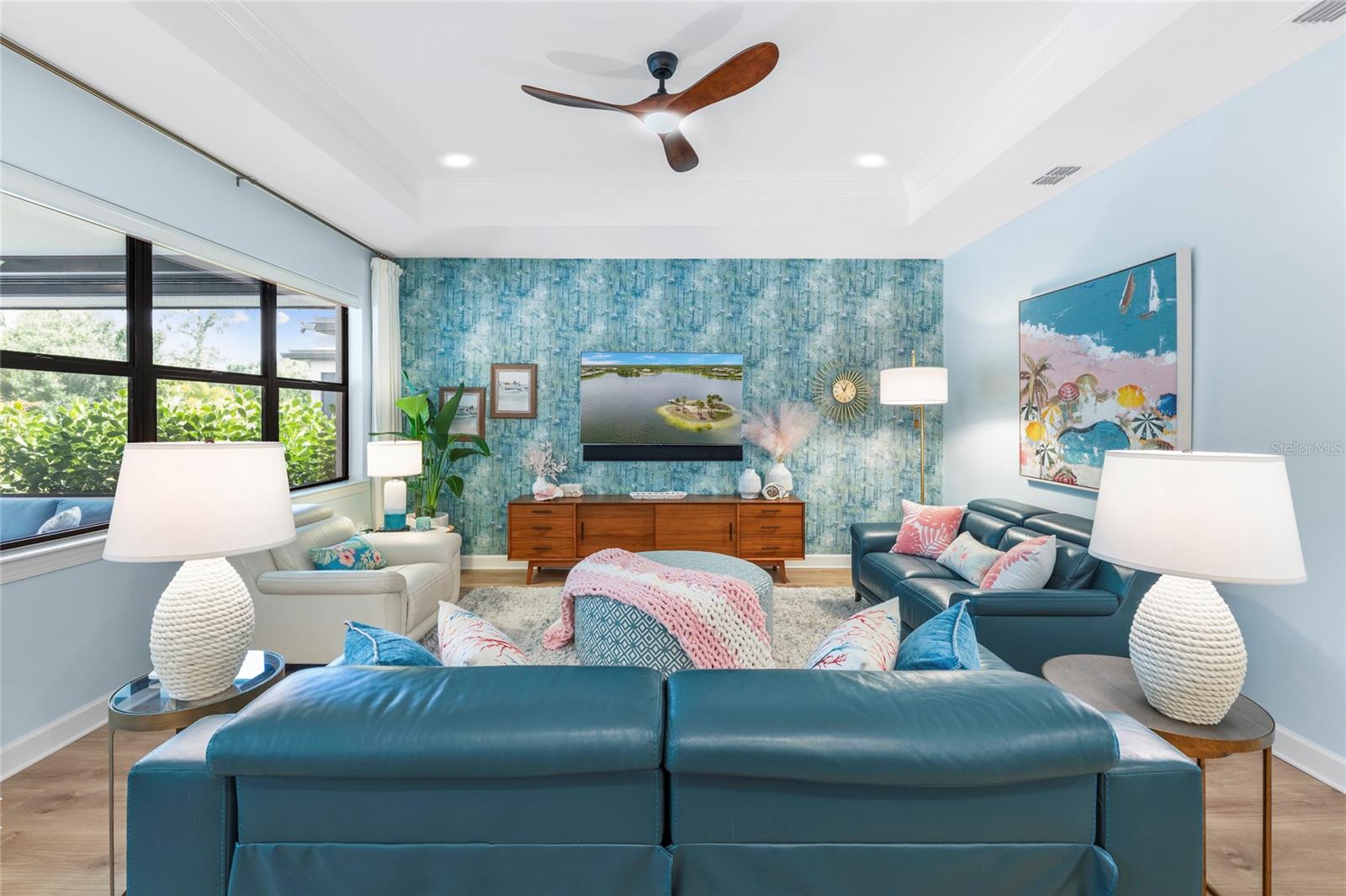 SAPPHIRE POINT PH IIIB - Residential