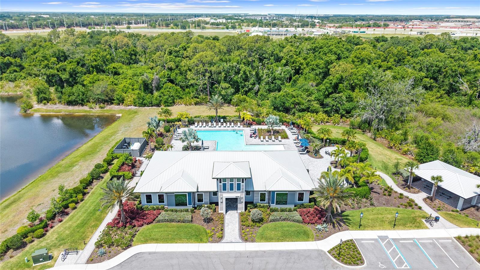 SAPPHIRE POINT PH IIIB - Residential
