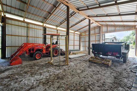 Tiny photo for 29933 Fullerville Road, Deland, FL 32720 (MLS # V4944089)