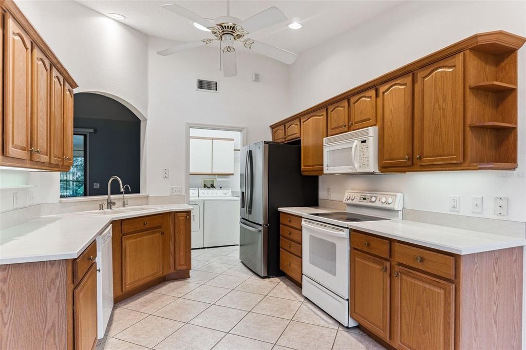 Photo of 1120 W Glen Falls Road, Deland, FL 32720 (MLS # S5136243)