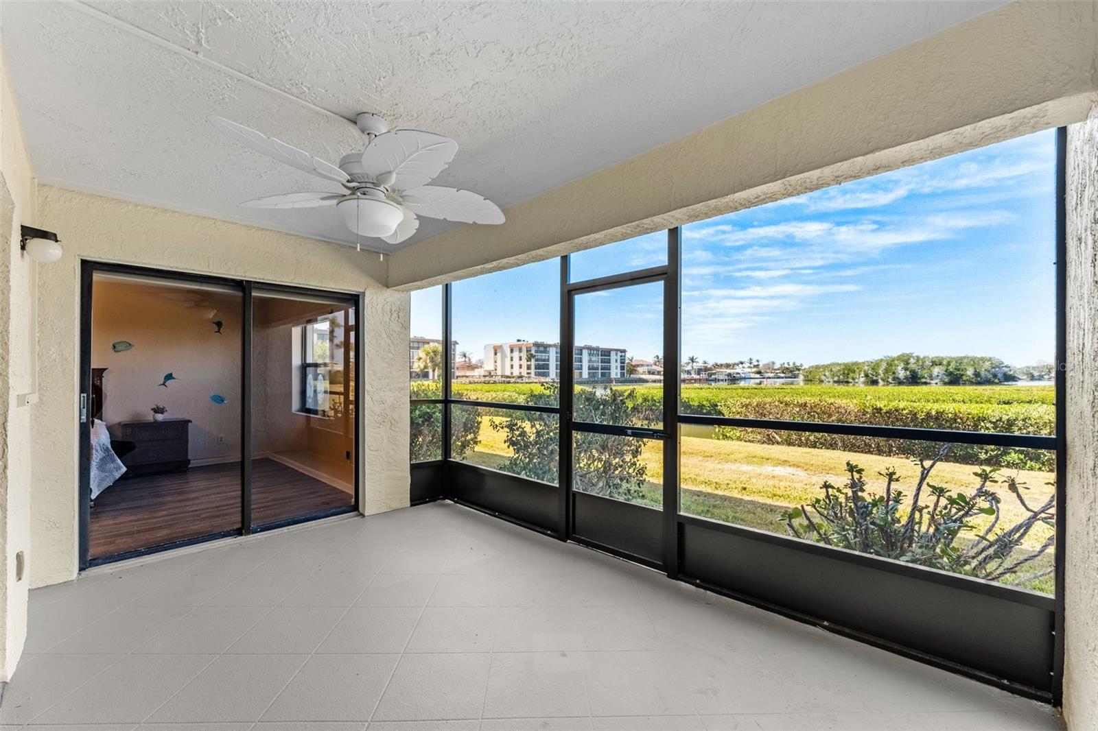 FOUNTAIN COVE - Residential