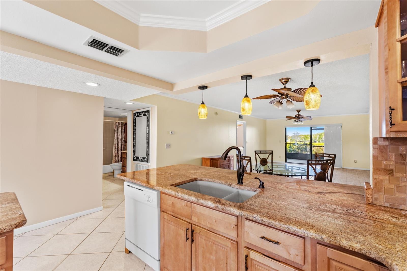 FOUNTAIN COVE - Residential