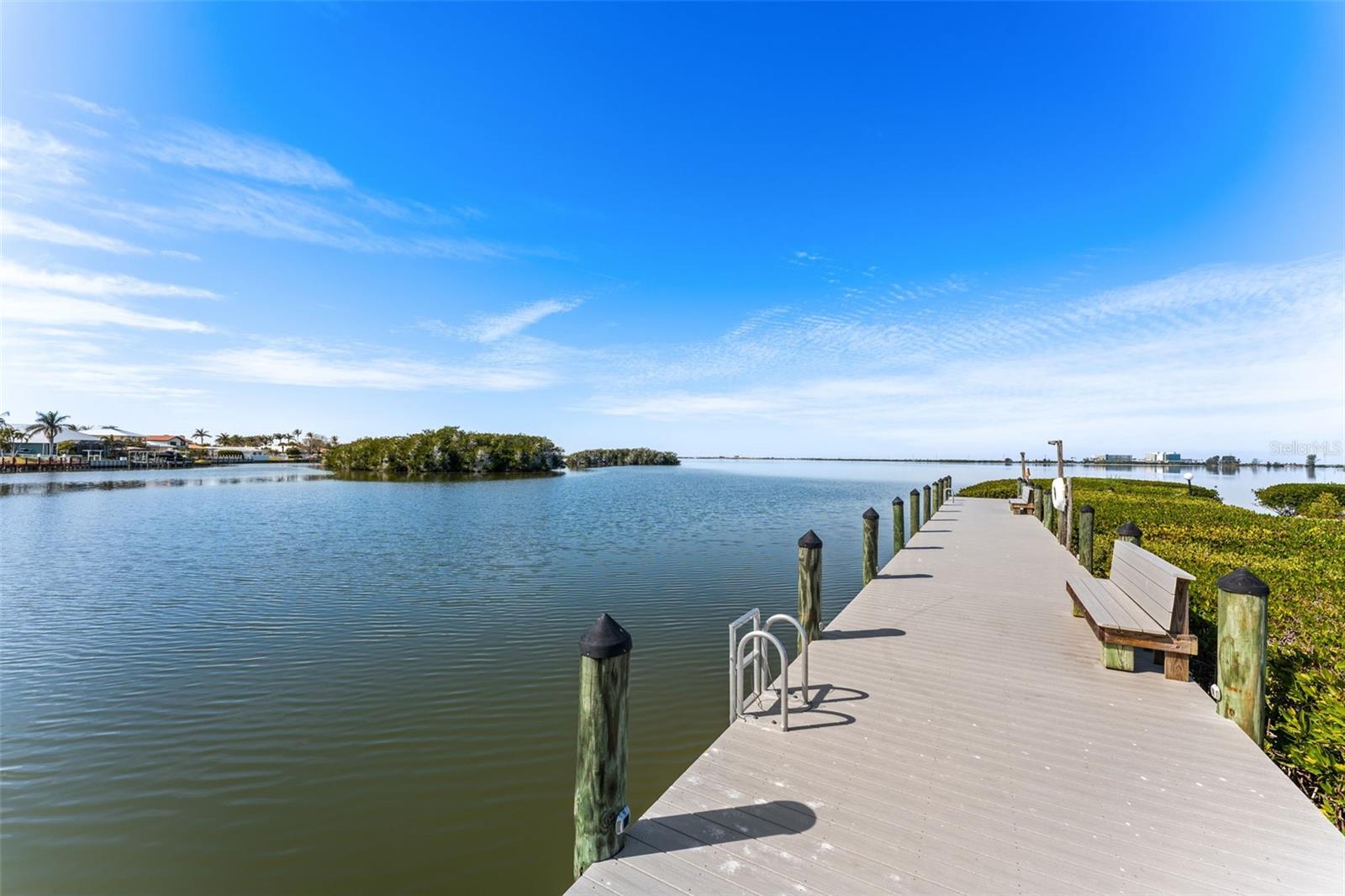 FOUNTAIN COVE - Residential