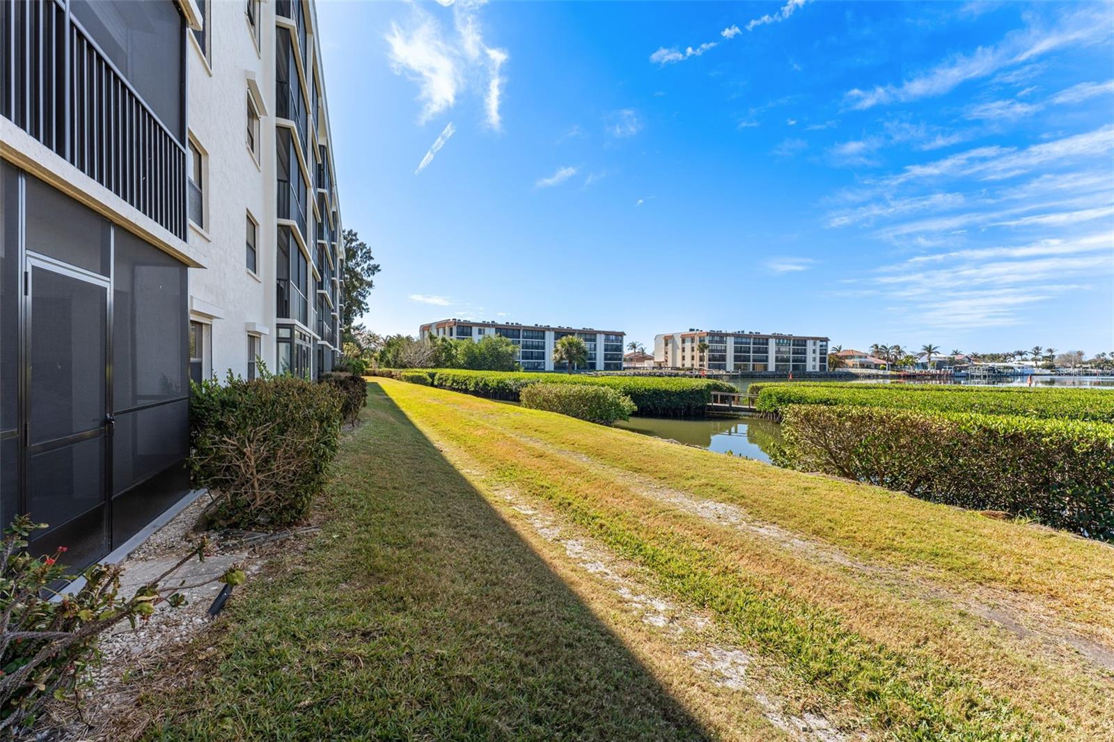FOUNTAIN COVE - Residential