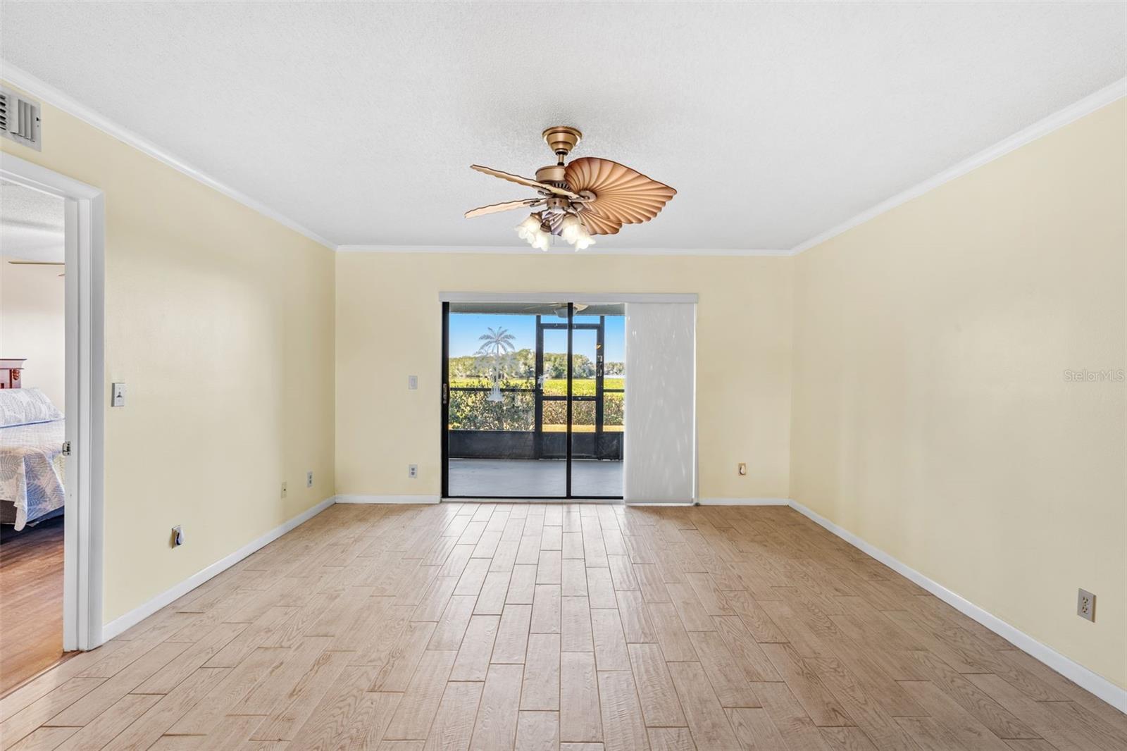 FOUNTAIN COVE - Residential