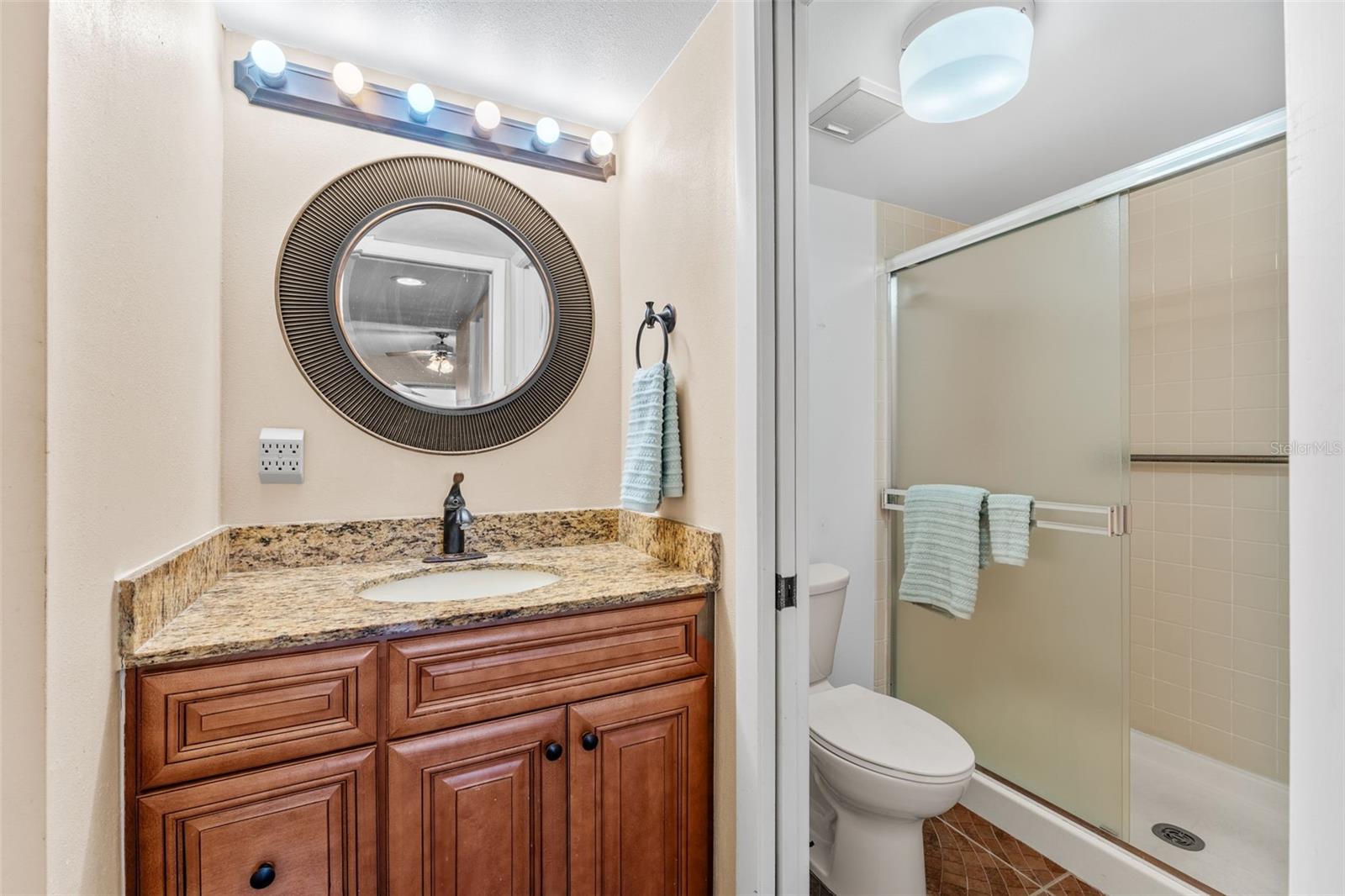 FOUNTAIN COVE - Residential