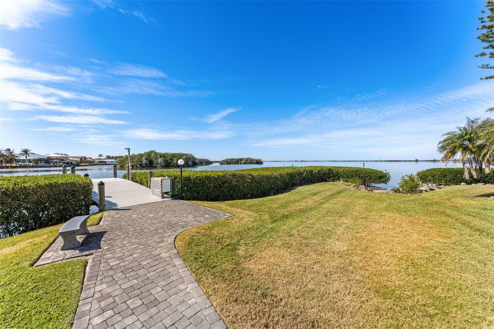 FOUNTAIN COVE - Residential