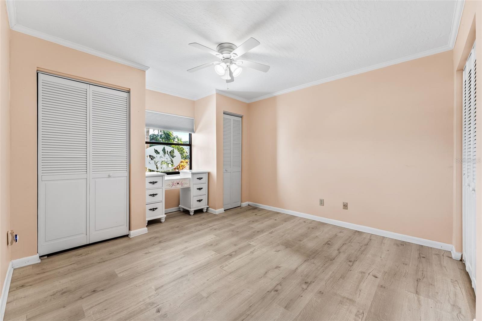 FOUNTAIN COVE - Residential