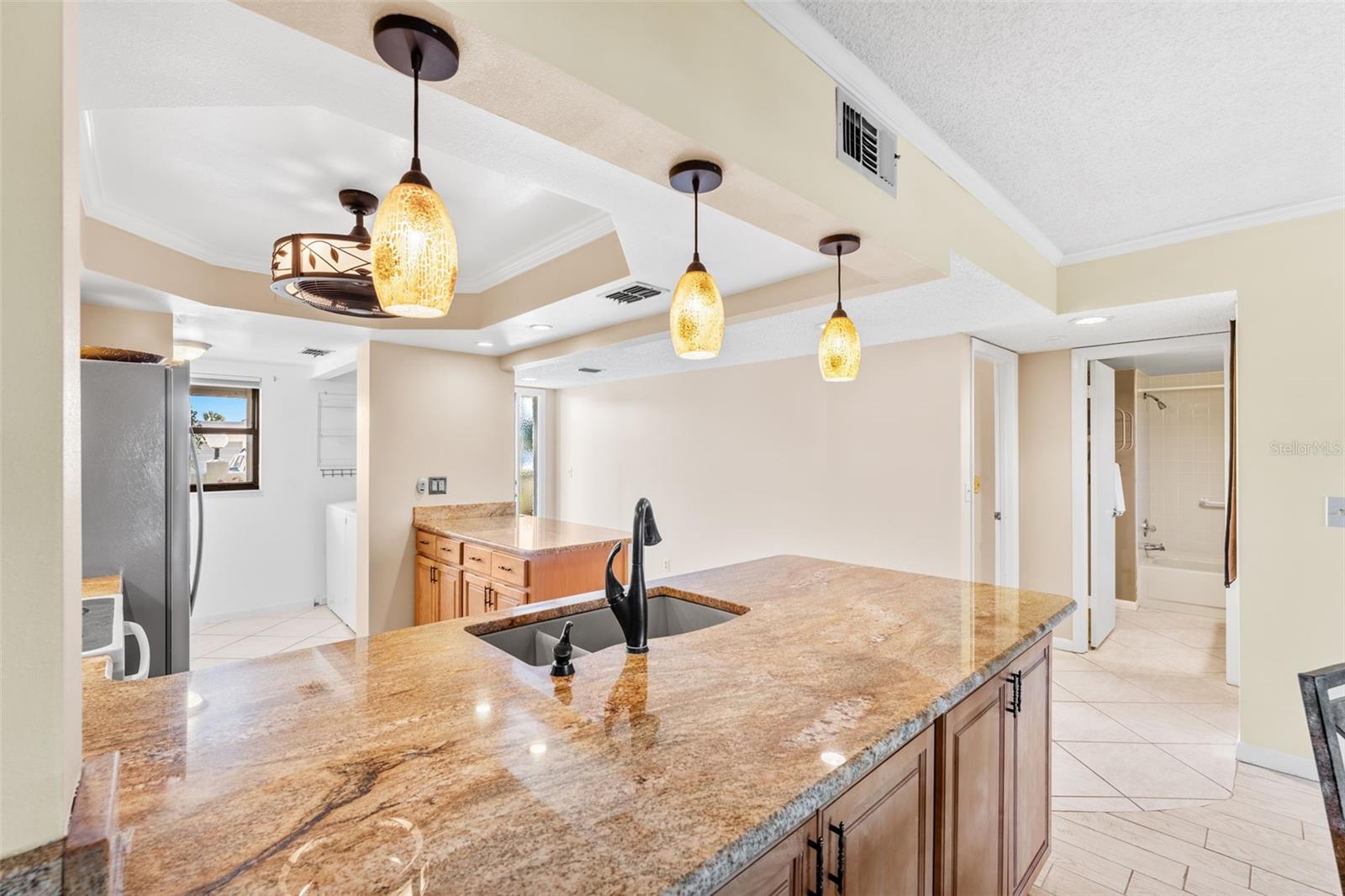 FOUNTAIN COVE - Residential