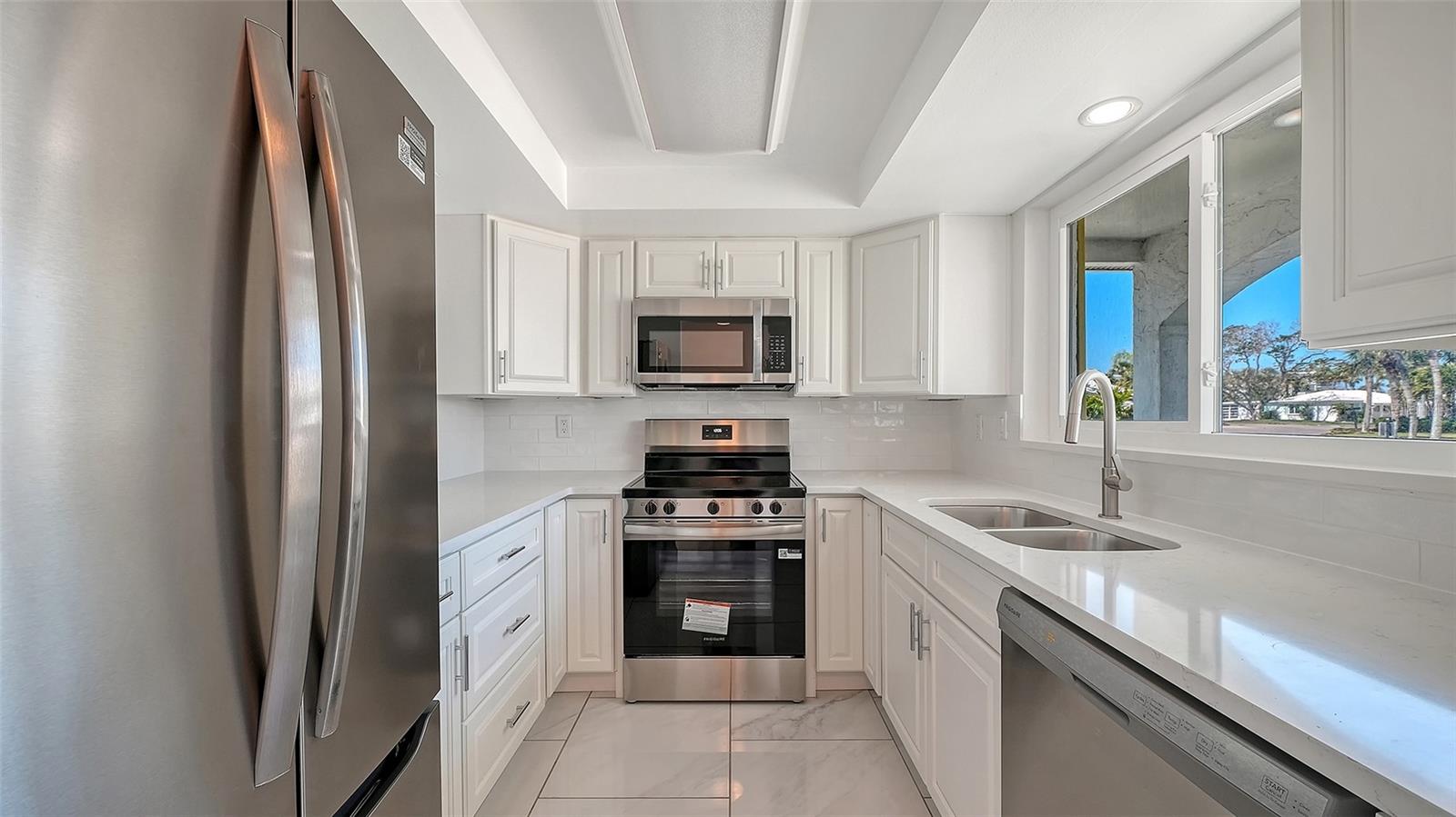 SPANISH MAIN YACHT CLUB CONDO - Residential