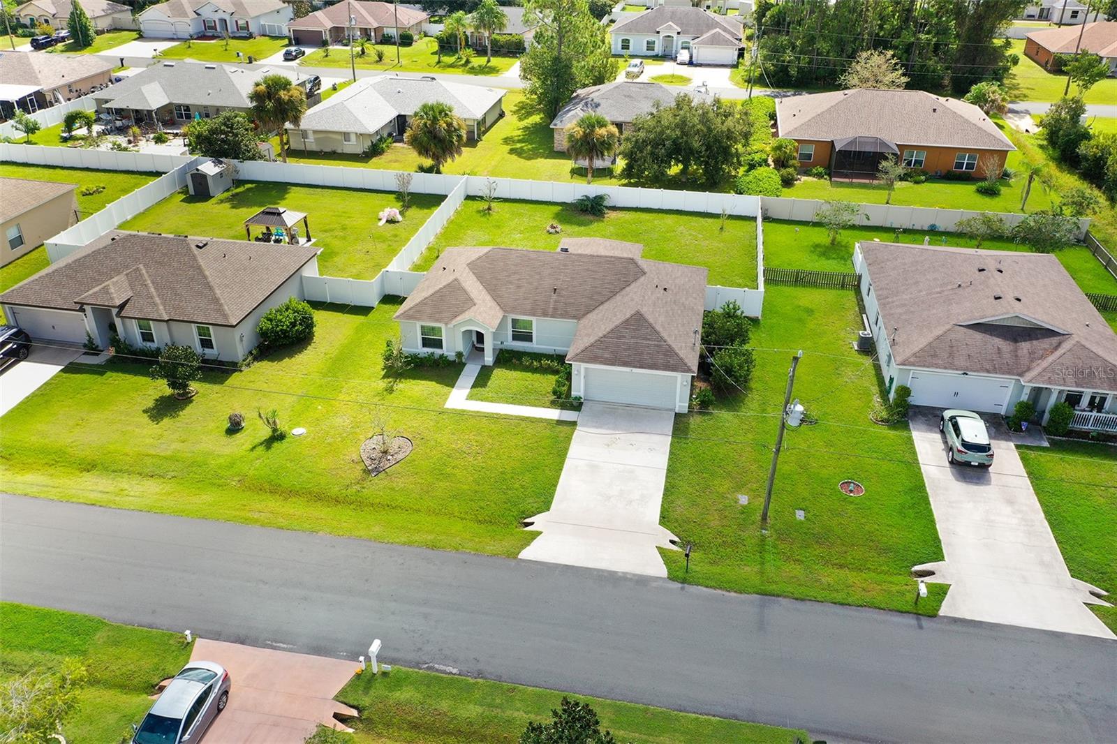 18 POST OAK LANE
