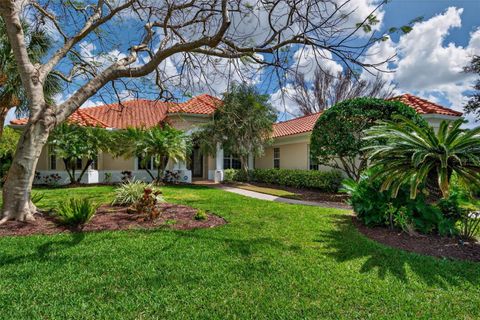 Photo of 59 Grande Fairway, Englewood, FL 34223 (MLS # D6146592)