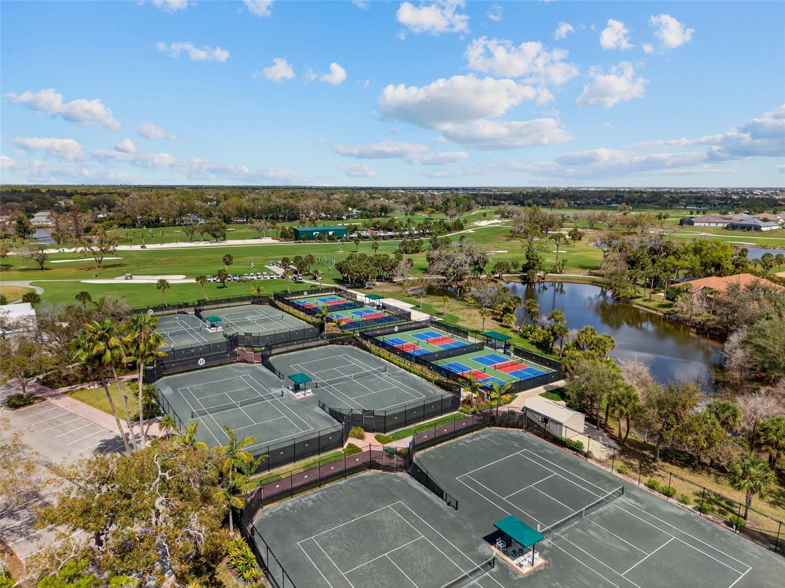 BOCA ROYALE - Residential