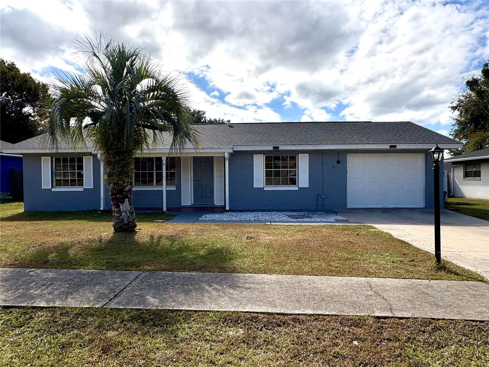 MARION OAKS UNIT 02 - Residential Lease