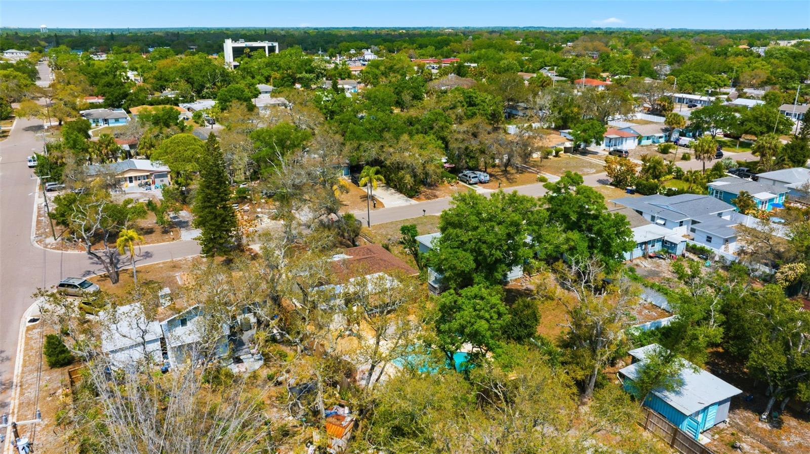 BREEZE HILL - Residential