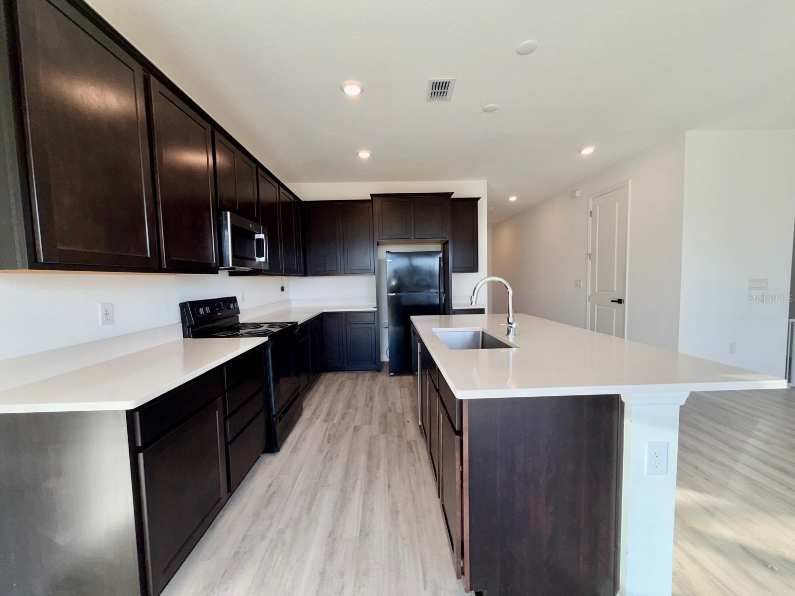 MATTIE POINTE - Residential