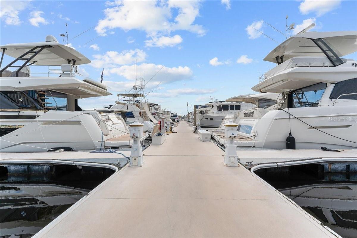 RIVIERA DUNES MARINA - Residential