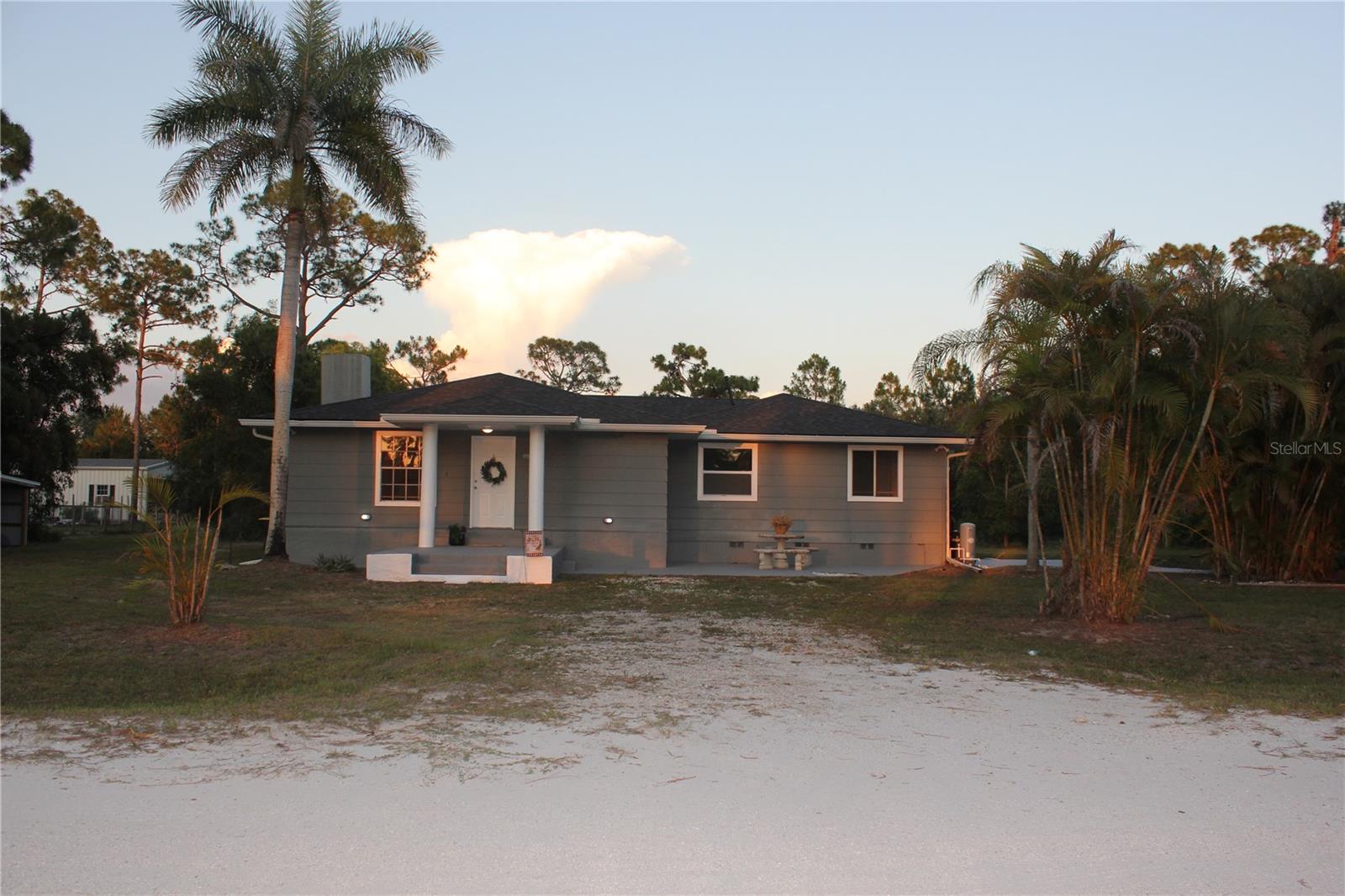 CHARLOTTE RANCHETTES - Residential