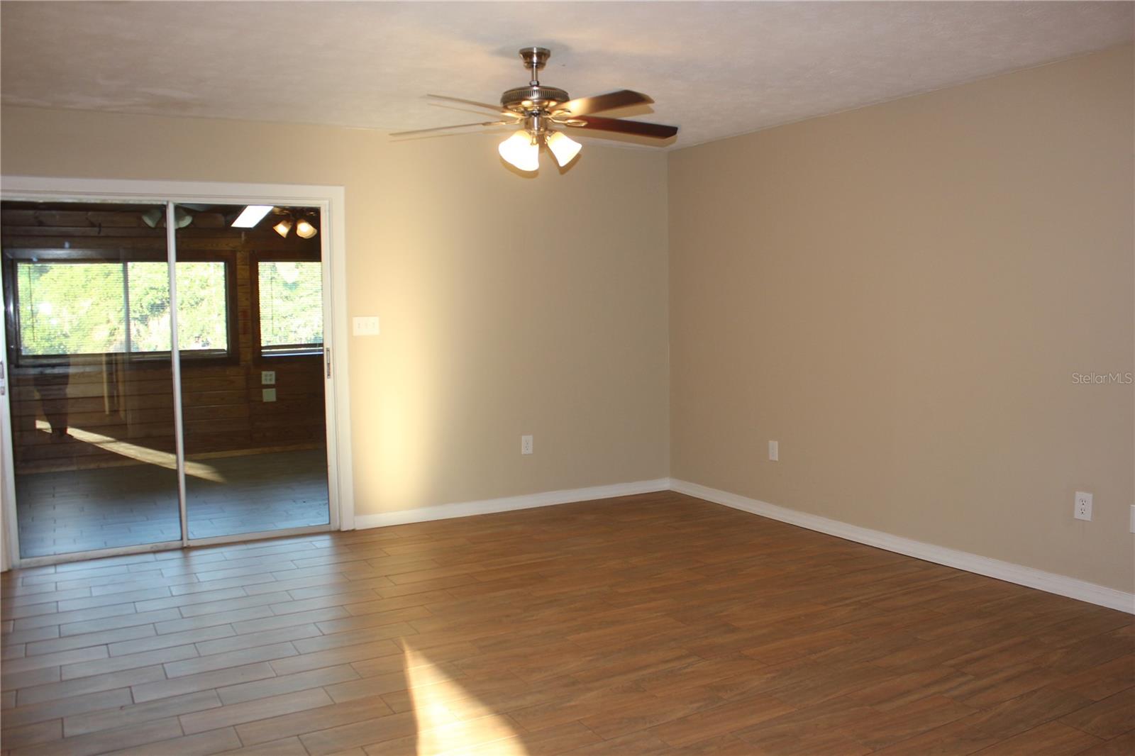 9082 ACORN BOULEVARD