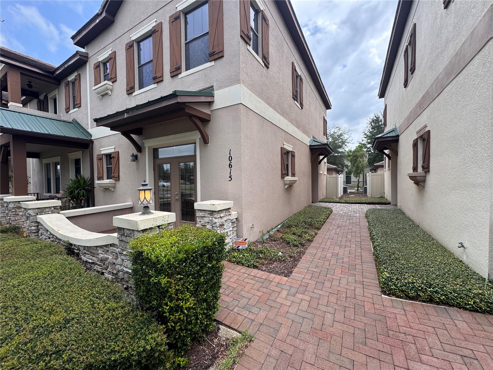 10615 VILLAGE LAKE ROAD