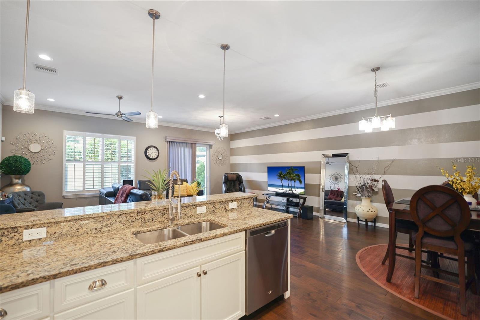 RESIDENCES AT SOUTHSHORE - Residential Lease