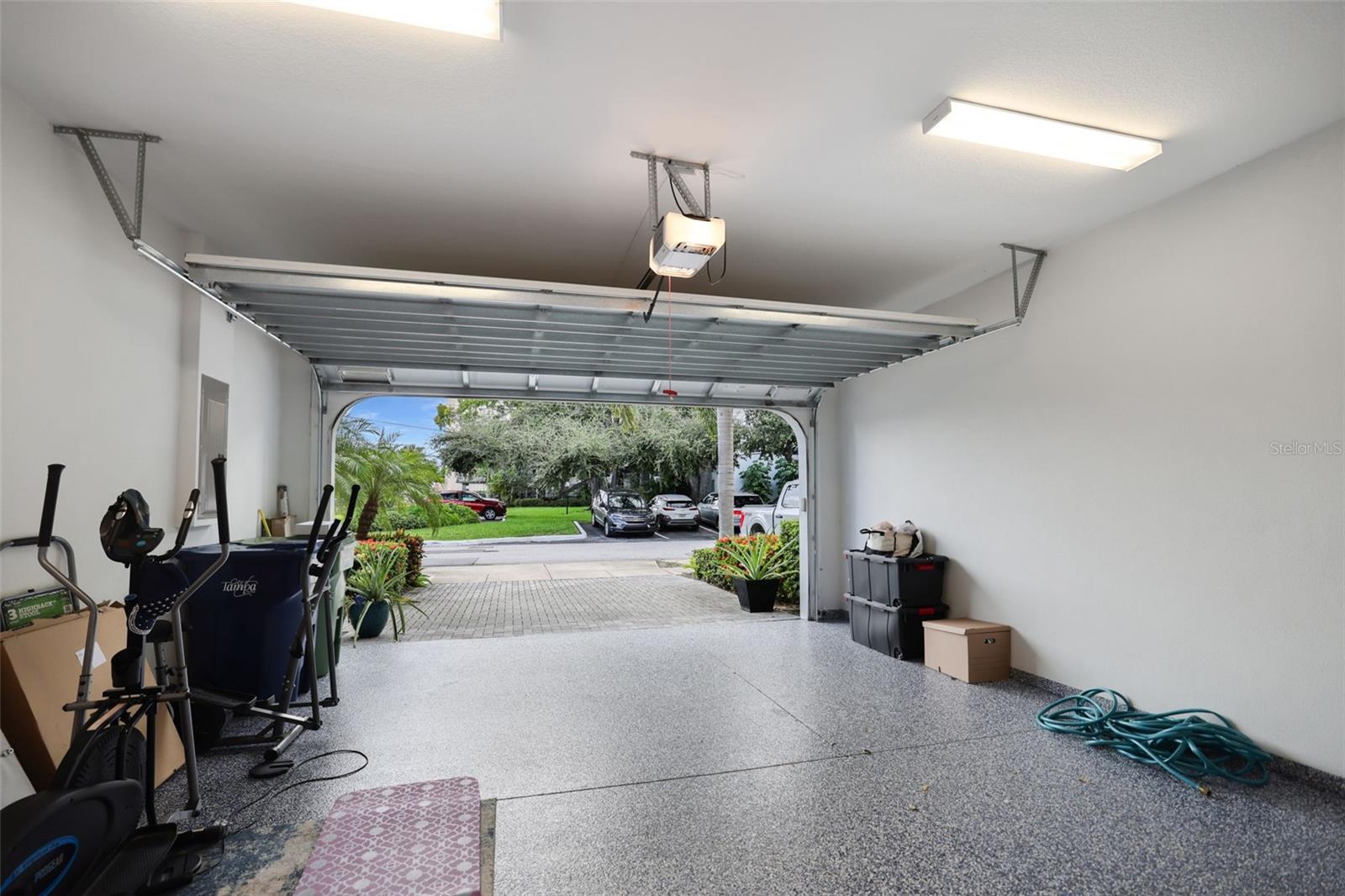 RESIDENCES AT SOUTHSHORE - Residential Lease