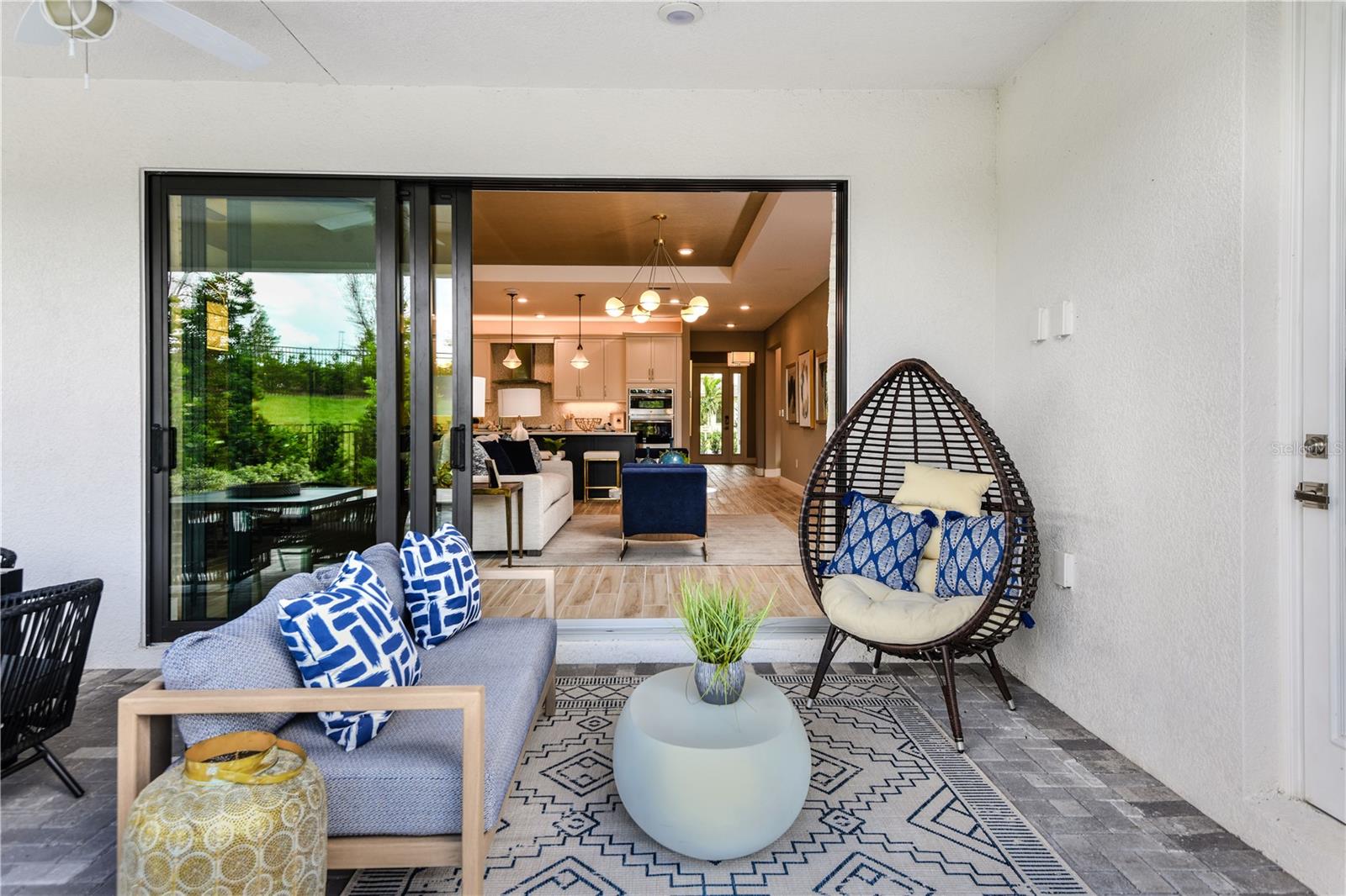 CRESSWIND LAKE WOOD RANCH - Residential