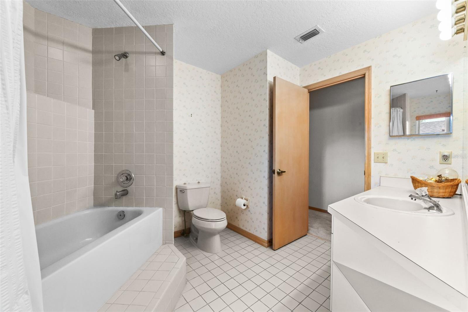 TUSCAWILLA UNIT 14B - Residential