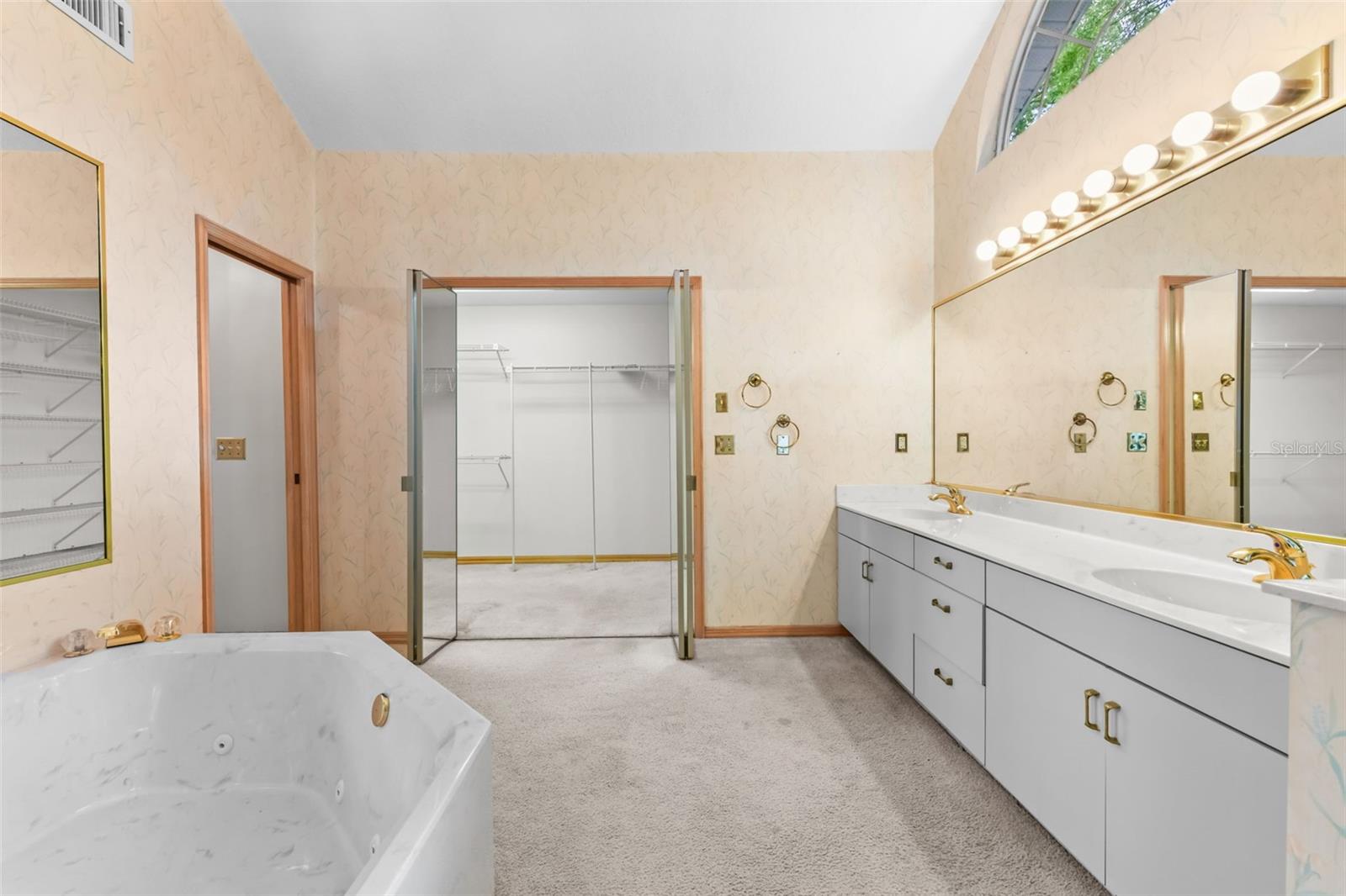 TUSCAWILLA UNIT 14B - Residential