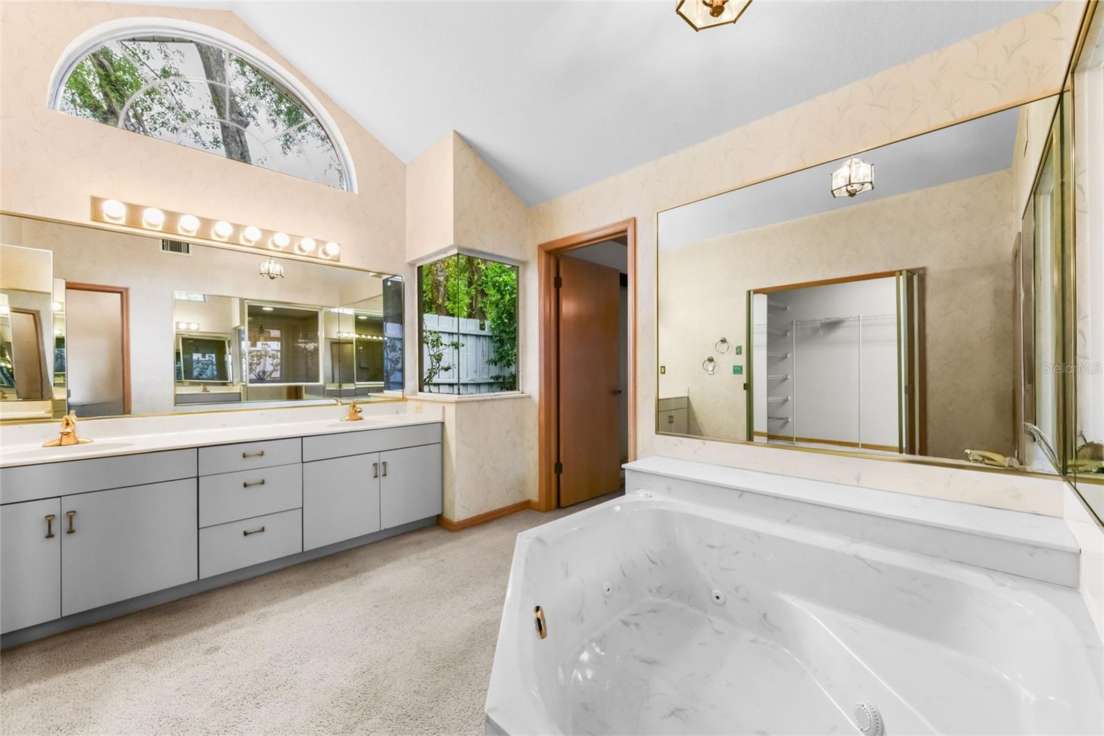 TUSCAWILLA UNIT 14B - Residential