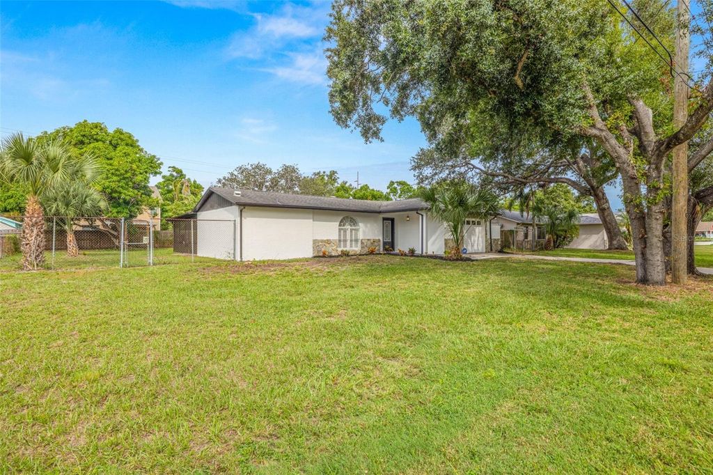 Photo of 6711 S Englewood Avenue, Tampa, FL 33611 (MLS # TB8428515)