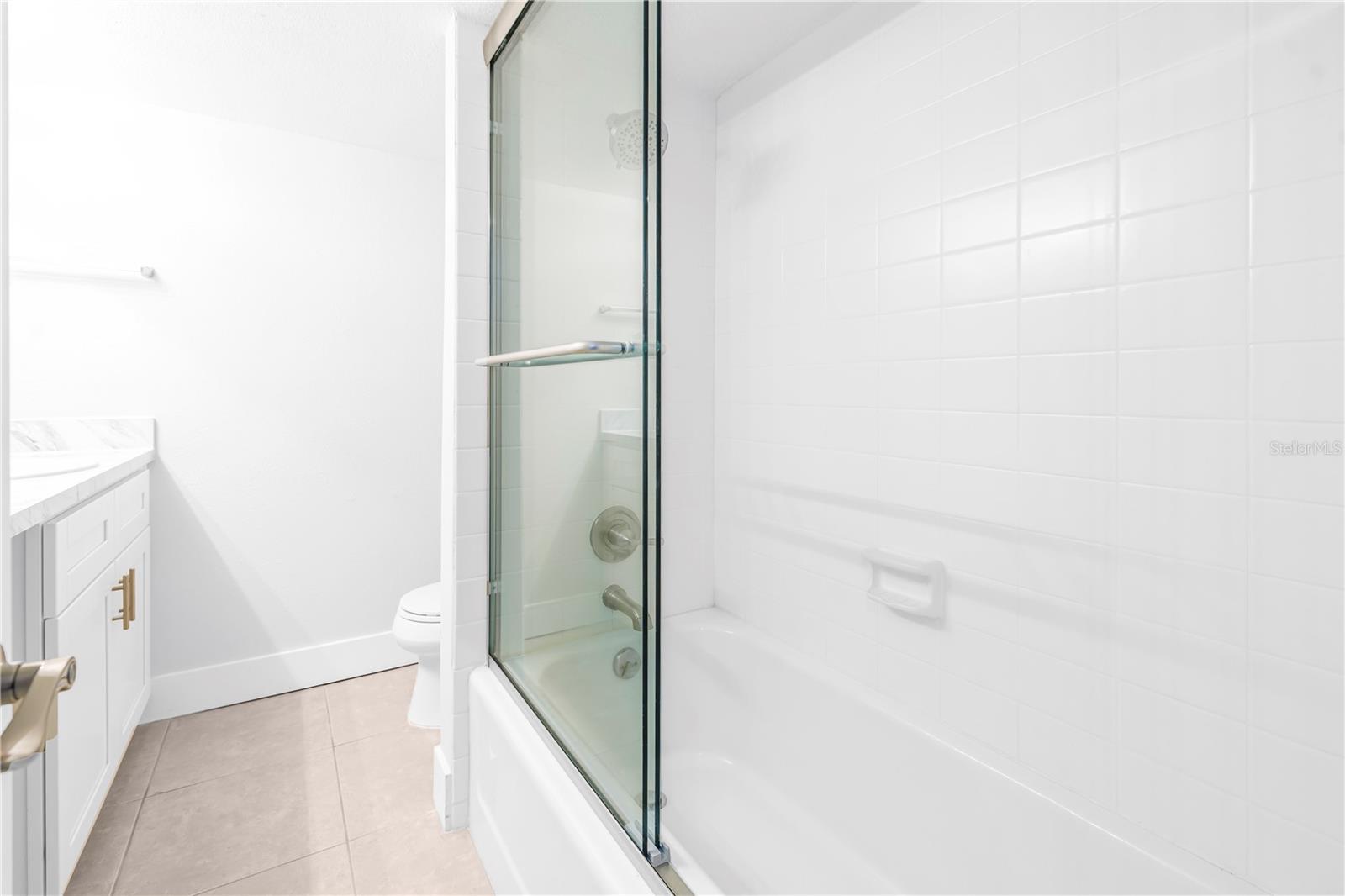 BAY ISLAND GROUP 1 - Residential