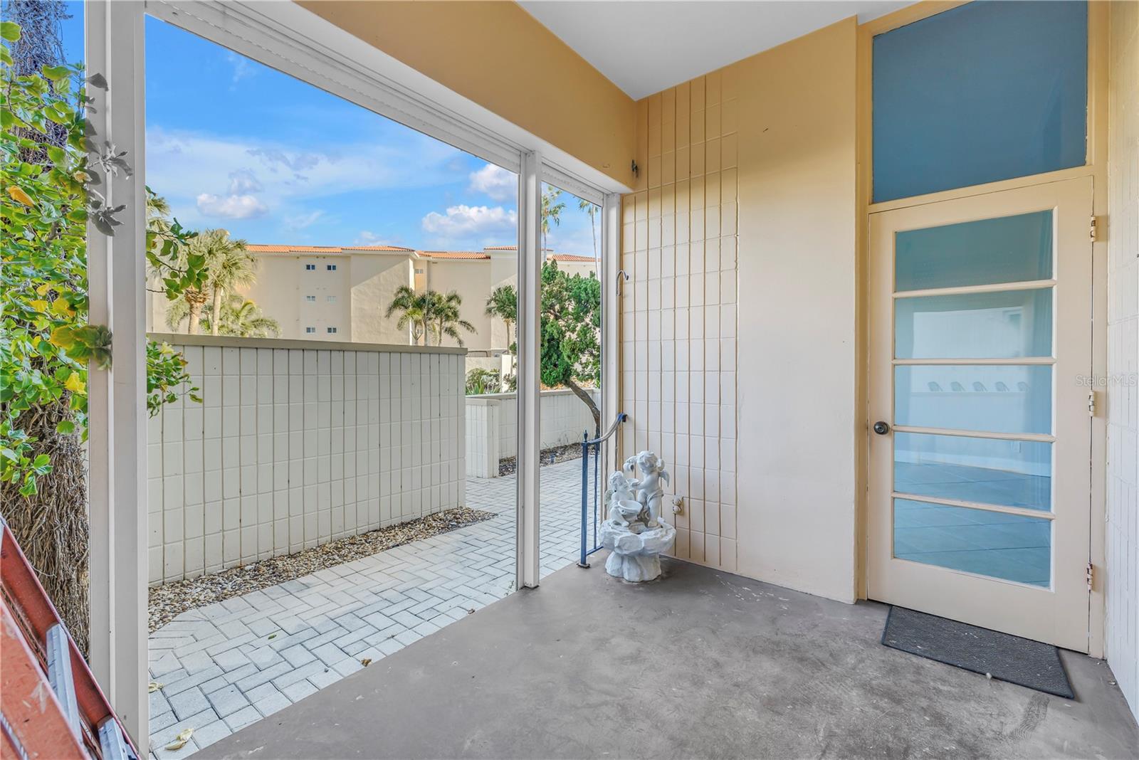 BAY ISLAND GROUP 1 - Residential