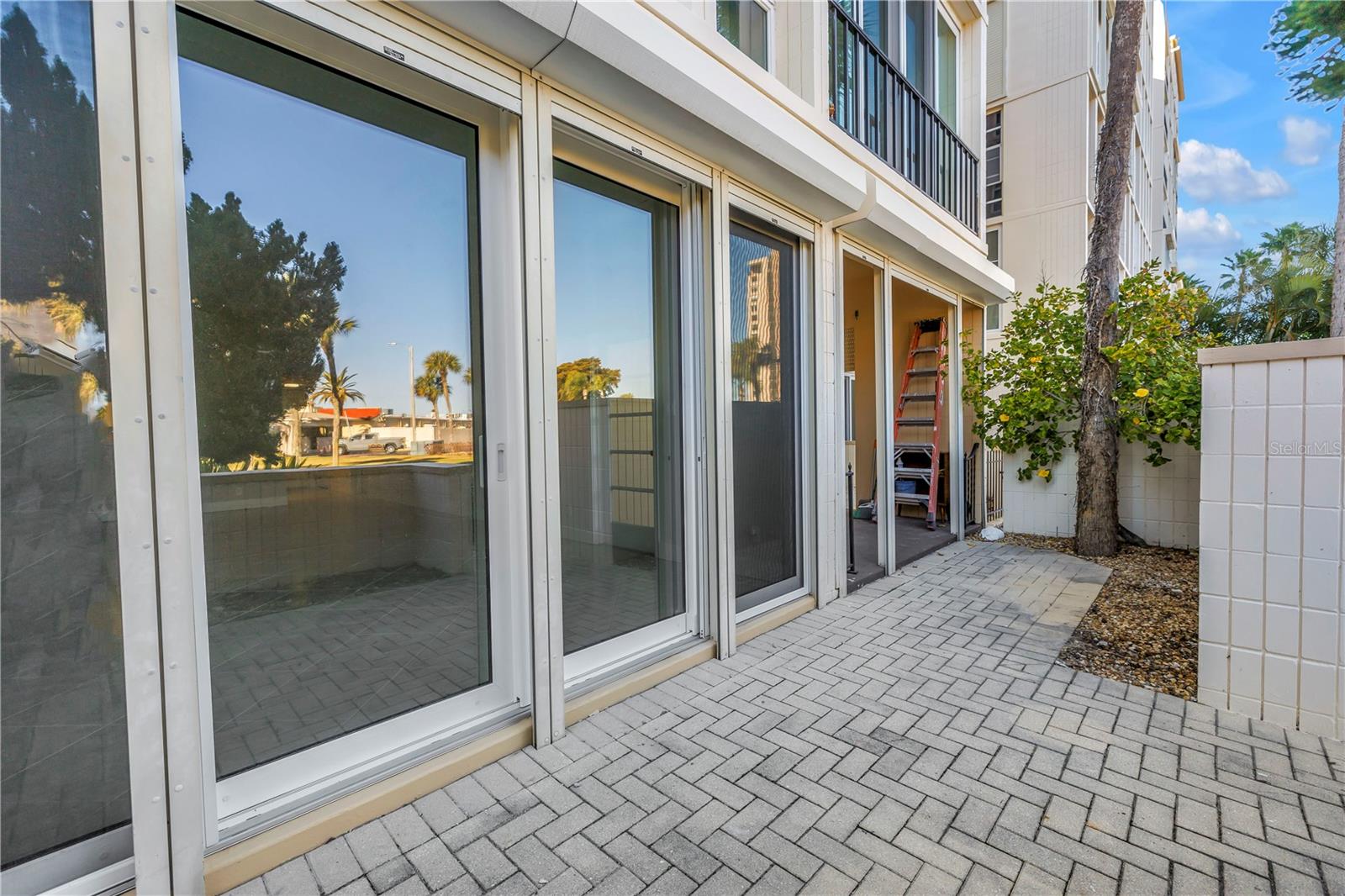 BAY ISLAND GROUP 1 - Residential